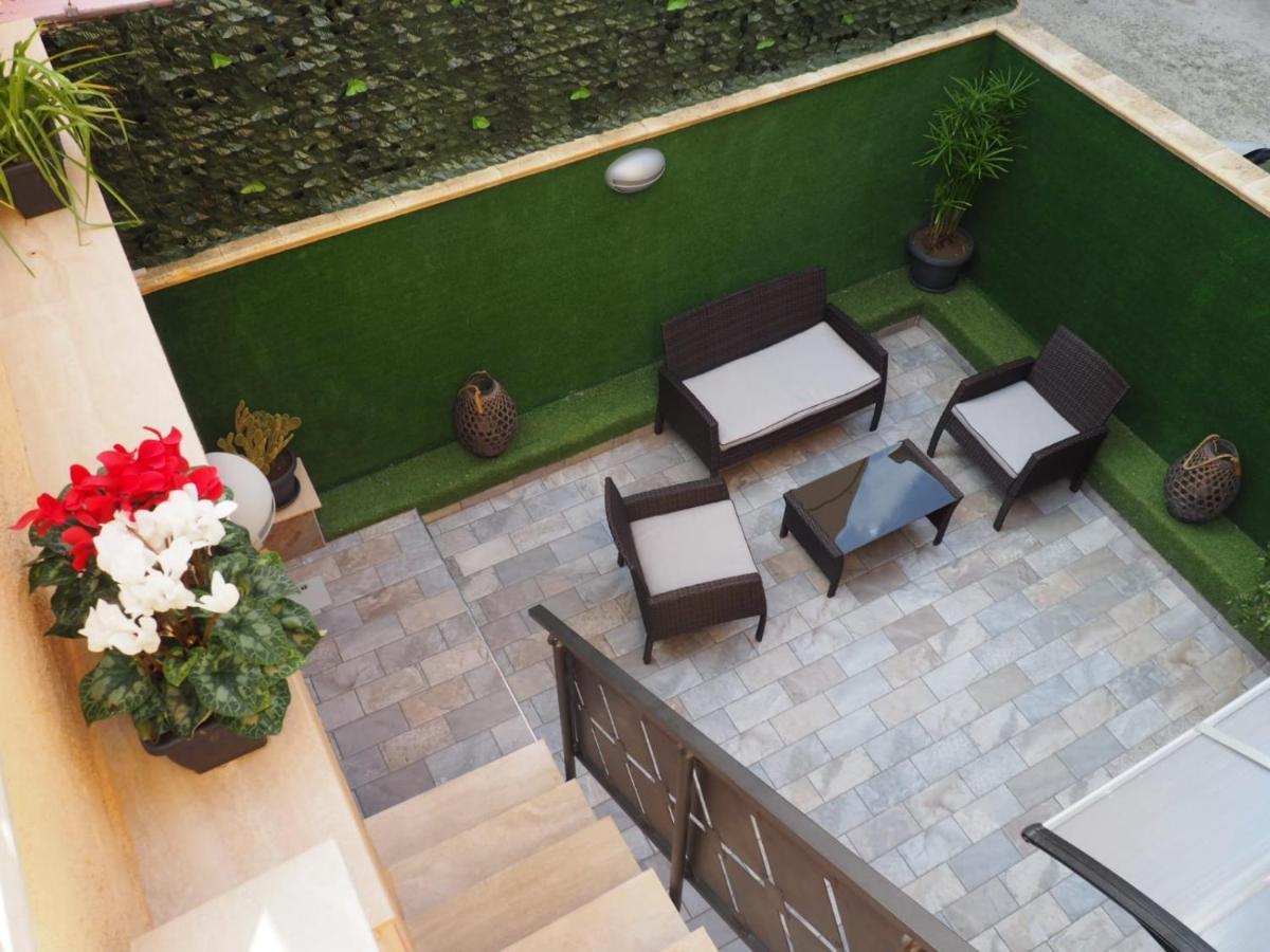Maja Acomodação com café da manhã Reggio di Calabria Exterior foto